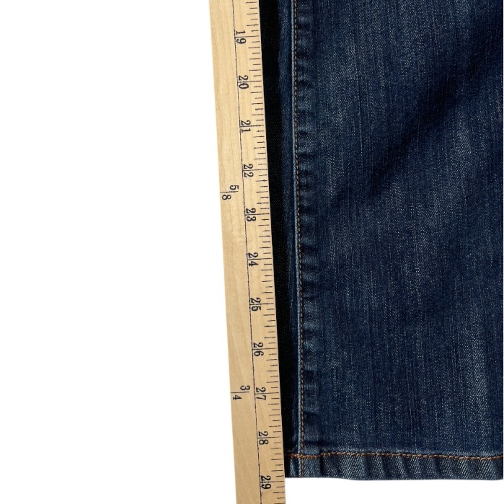 CAbi Dark blue classic 5 pocket mid-rise flare jeans Women’s Size 8 - Picture 9 of 10